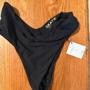 Skatie Melly Bikini Bottom